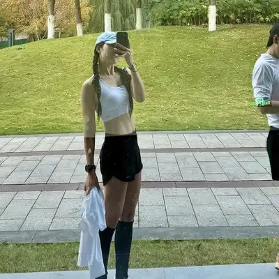 梁杰